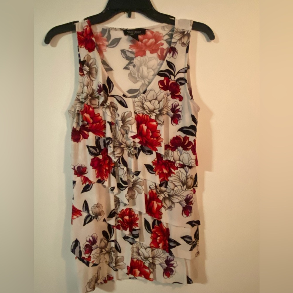 White House Black Market Top